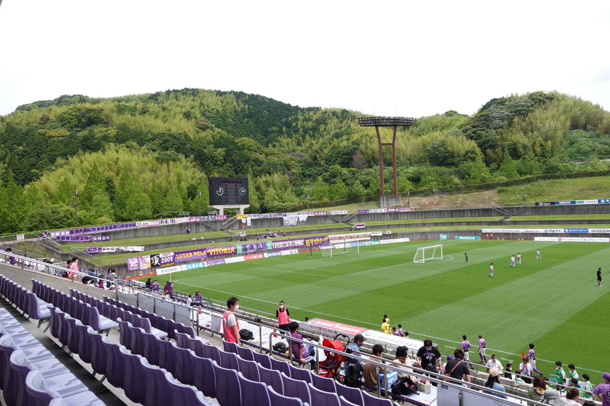 藤枝総合運動公園サッカー場で観戦 さかとり