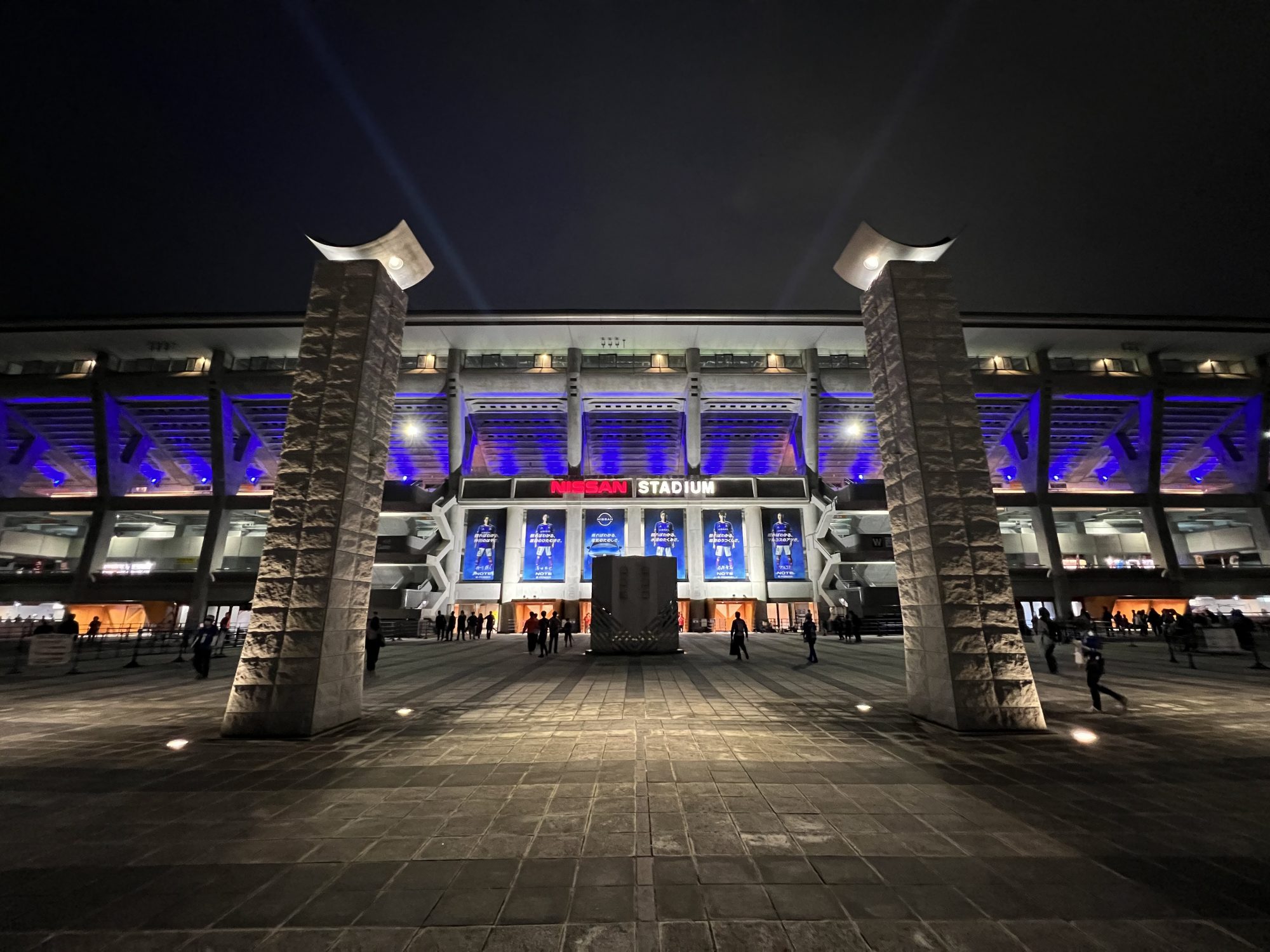 ① Man 1st Stadium World日産スタジアム Nissan Stadium (Yokohama