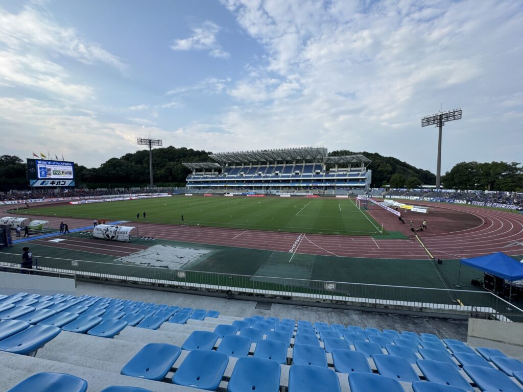 町田GIONスタジアム　メインスタンドから