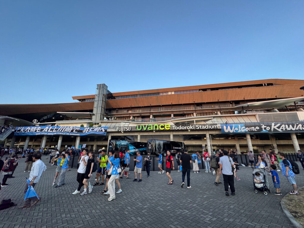 等々力陸上競技場